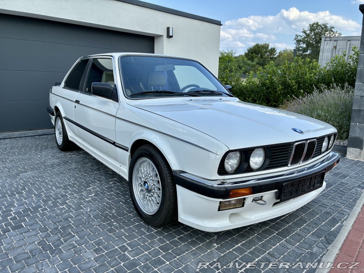 BMW 3 e30 325i 126 kw M technic 1986