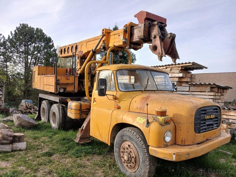 Tatra 148 UDS 113a
