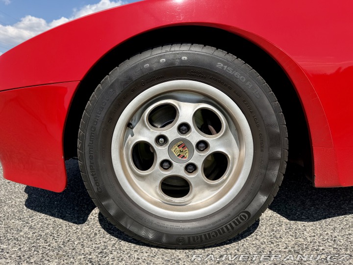 Porsche 944 1985