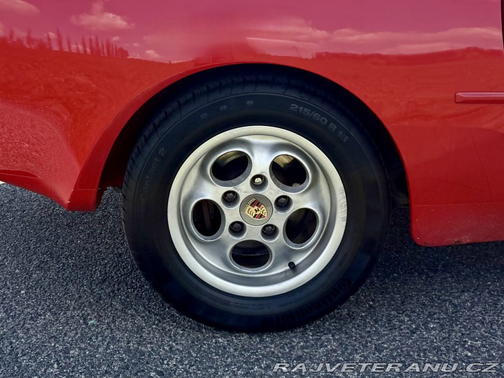 Porsche 944 1985