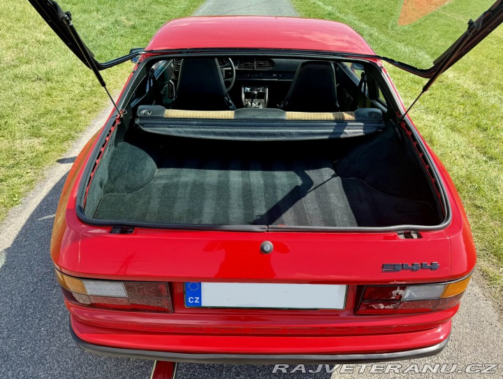Porsche 944 1985