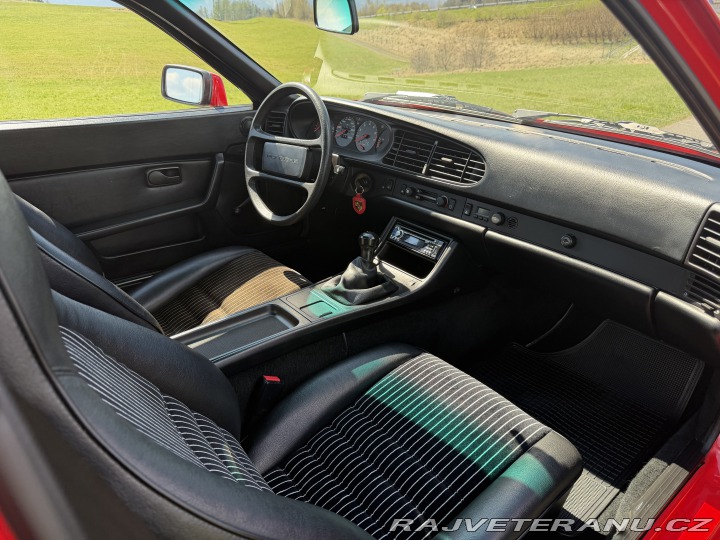 Porsche 944 1985