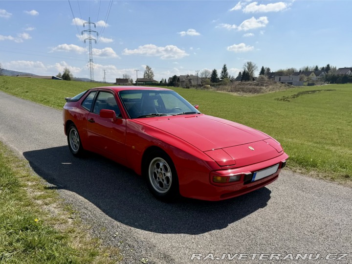 Porsche 944 1985