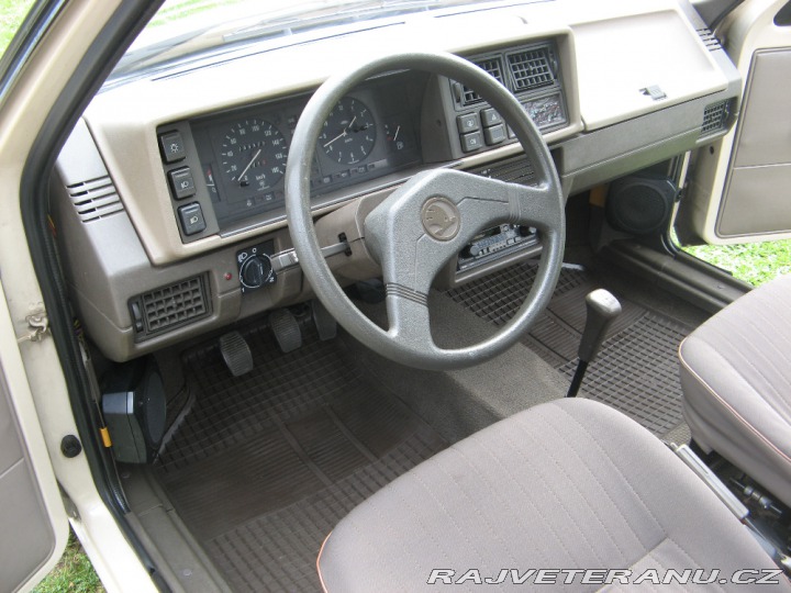Škoda Favorit 136L 1989