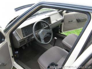Škoda Favorit 136L 1989