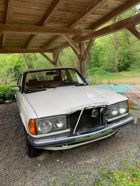 Mercedes-Benz 240 123 D