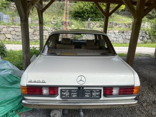 Mercedes-Benz 240 123 D 1979