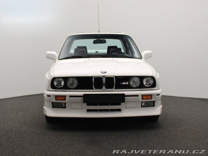 BMW M3 E30 1989