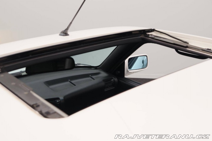 BMW M3 E30 1989