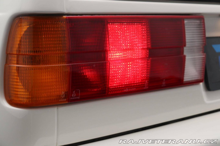 BMW M3 E30 1989