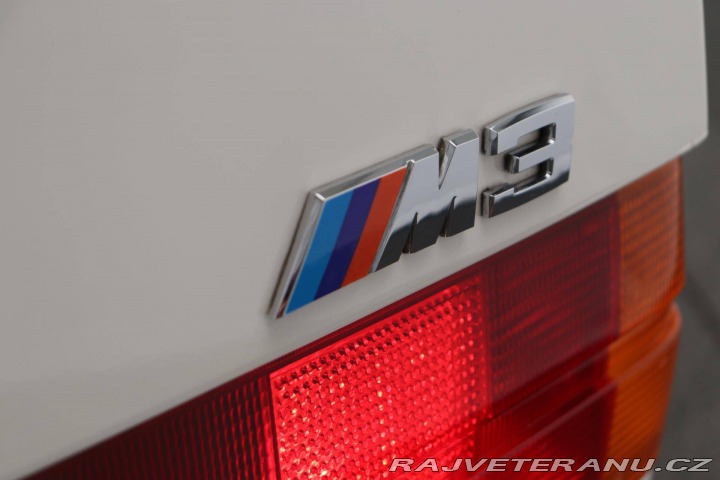 BMW M3 E30 1989