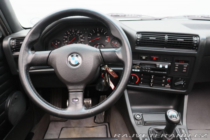 BMW M3 E30 1989
