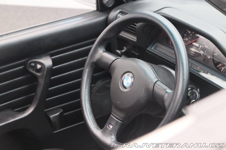 BMW M3 E30 1989