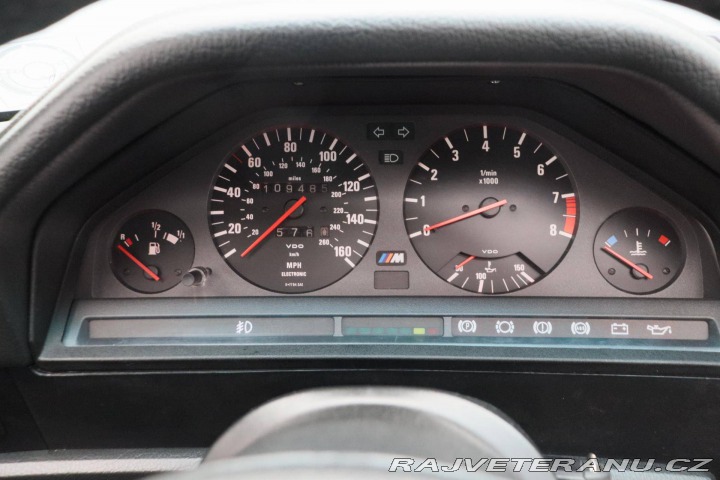 BMW M3 E30 1989