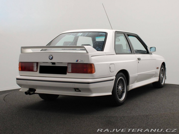 BMW M3 E30 1989