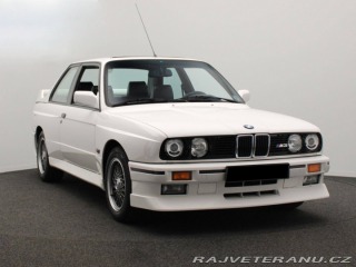 BMW M3 E30 1989