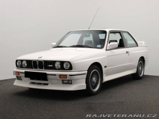 BMW M3 E30 1989