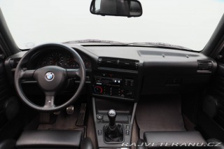 BMW M3 E30 1989