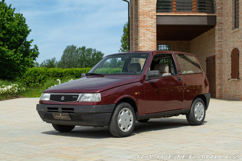 Ostatní značky Ostatní modely Autobianchi Y10 AVENUE SELECTRONIC