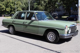 Mercedes-Benz 230 115 W115 230.4 manuál 1974
