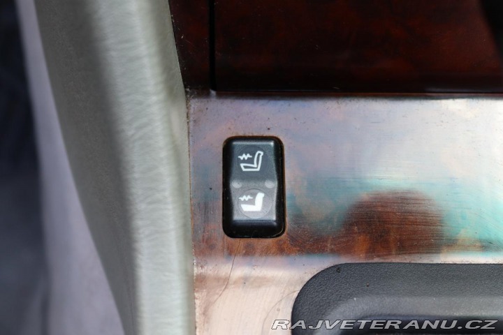 Mercedes-Benz 320 124 E320 CABRIO 162kW 1995