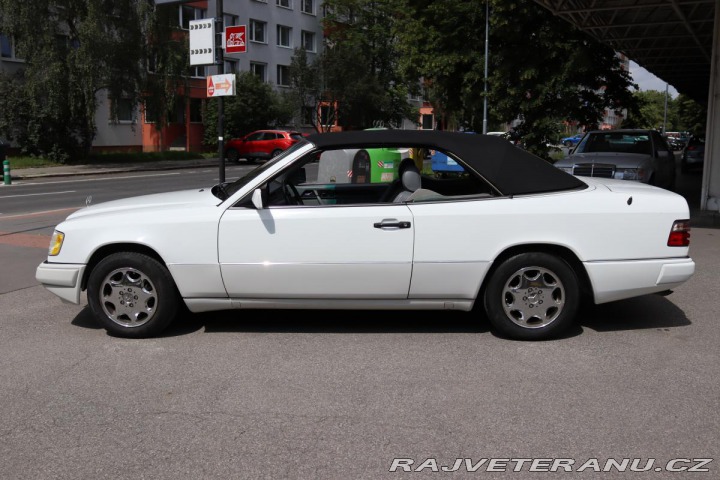 Mercedes-Benz 320 124 E320 CABRIO 162kW 1995