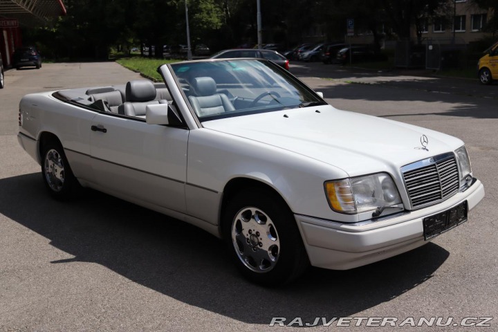 Mercedes-Benz 320 124 E320 CABRIO 162kW 1995