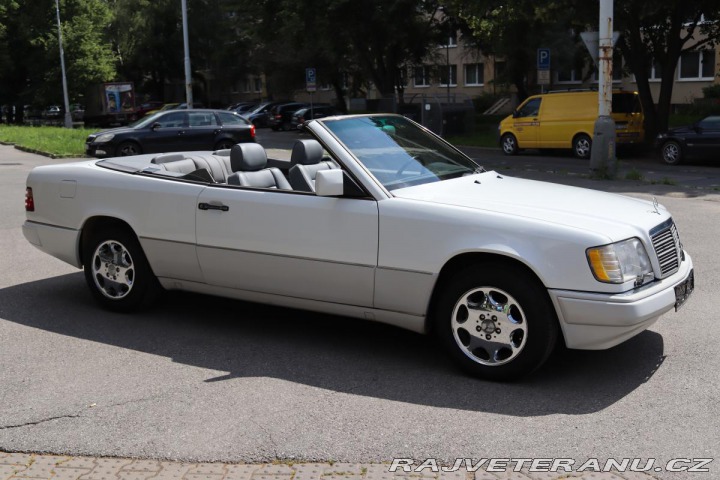 Mercedes-Benz 320 124 E320 CABRIO 162kW 1995