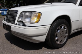 Mercedes-Benz 320 124 E320 CABRIO 162kW 1995