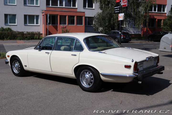 Jaguar XJ XJ6 XJ6L 4.2 V6 125kW 1975