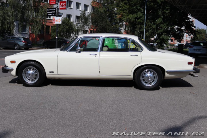 Jaguar XJ XJ6 XJ6L 4.2 V6 125kW 1975