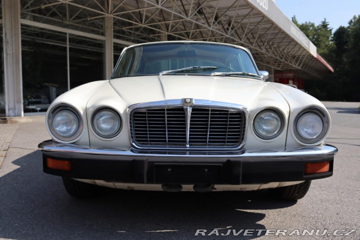 Jaguar XJ XJ6 XJ6L 4.2 V6 125kW 1975