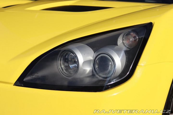Opel Ostatní modely Speedster 2.2 16V 108kW 23 TIS KM Č 2002