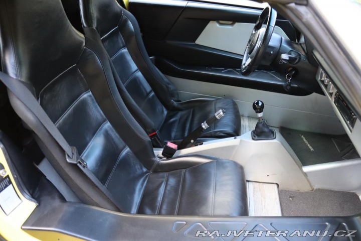 Opel Ostatní modely Speedster 2.2 16V 108kW 23 TIS KM Č 2002