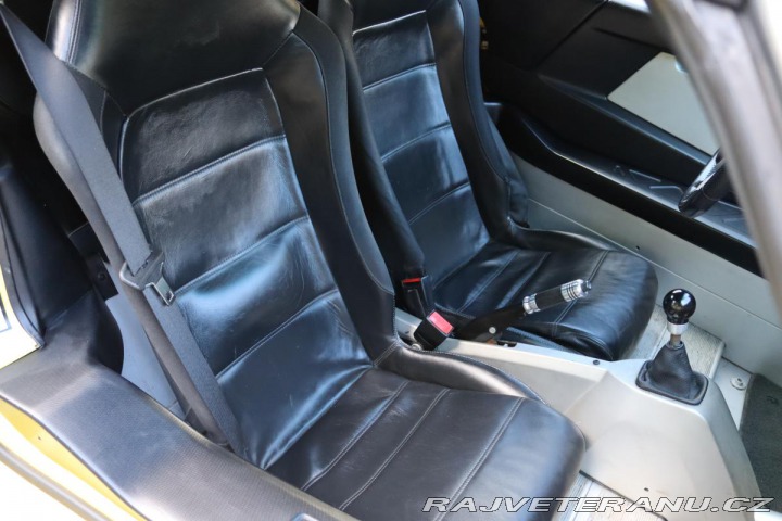 Opel Ostatní modely Speedster 2.2 16V 108kW 23 TIS KM Č 2002