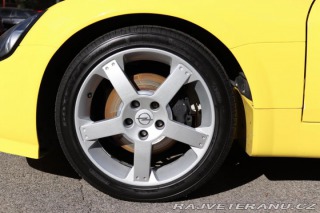 Opel Ostatní modely Speedster 2.2 16V 108kW 23 TIS KM Č 2002