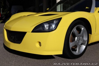 Opel Ostatní modely Speedster 2.2 16V 108kW 23 TIS KM Č 2002