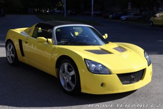 Opel Ostatní modely Speedster 2.2 16V 108kW 23 TIS KM Č 2002