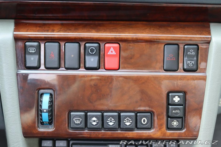 Mercedes-Benz 320 124 E320 CABRIO 162kW 199 1994