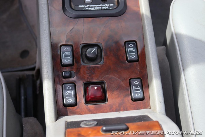 Mercedes-Benz 320 124 E320 CABRIO 162kW 199 1994