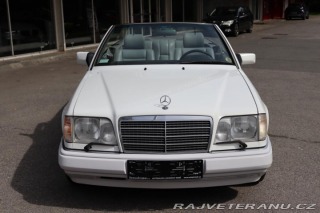 Mercedes-Benz 320 124 E320 CABRIO 162kW 199 1994