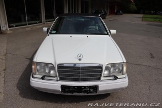 Mercedes-Benz 320 124 E320 CABRIO 162kW 199 1994