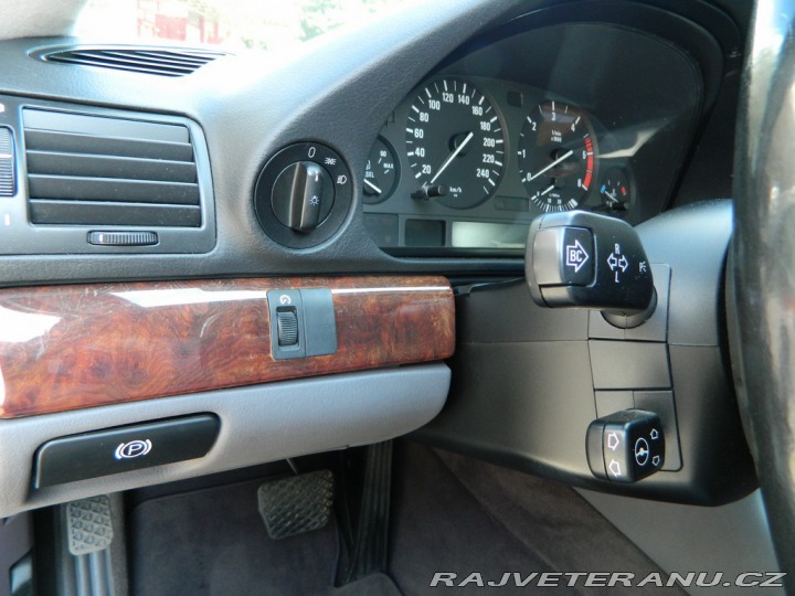 BMW 7 730D E38 142kW 2000