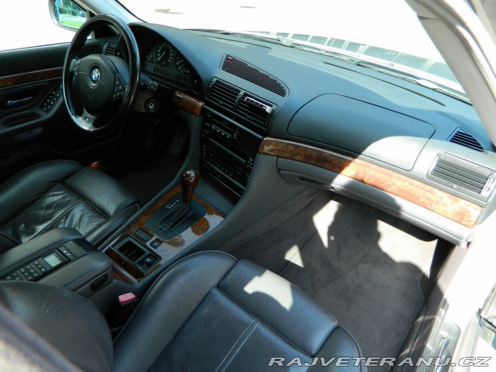 BMW 7 730D E38 142kW 2000