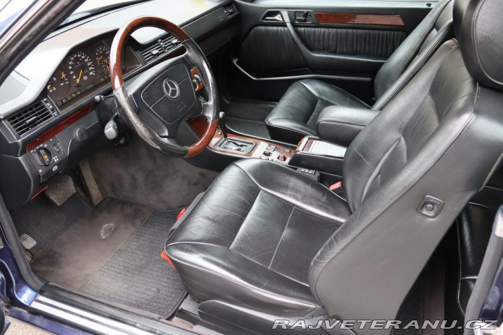 Mercedes-Benz 320 124 E320 CABRIO 162kW 1995
