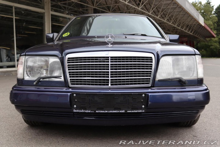 Mercedes-Benz 320 124 E320 CABRIO 162kW 1995