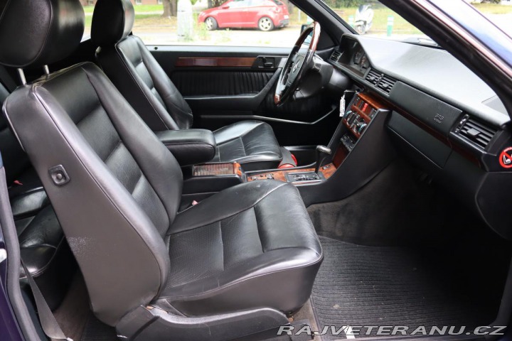 Mercedes-Benz 320 124 E320 CABRIO 162kW 1995