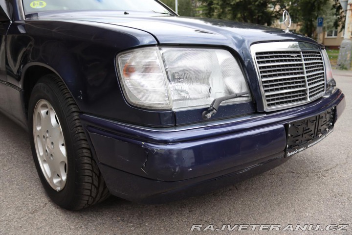 Mercedes-Benz 320 124 E320 CABRIO 162kW 1995