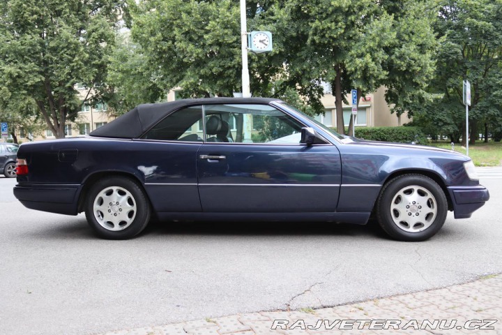 Mercedes-Benz 320 124 E320 CABRIO 162kW 1995