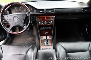 Mercedes-Benz 320 124 E320 CABRIO 162kW 1995